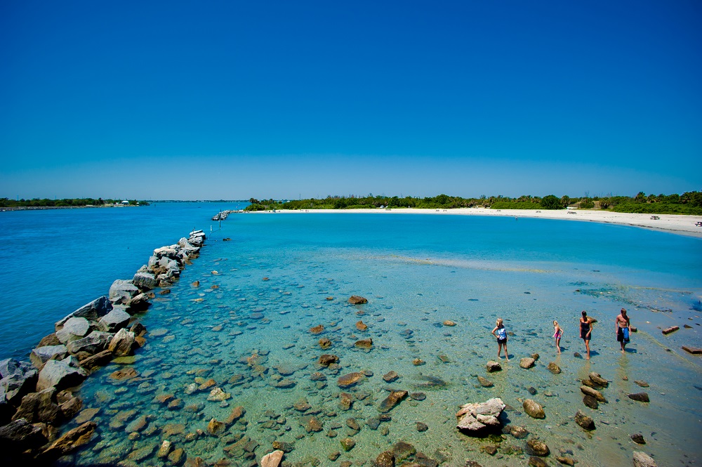 The tide pool at the Sebastian Inlet