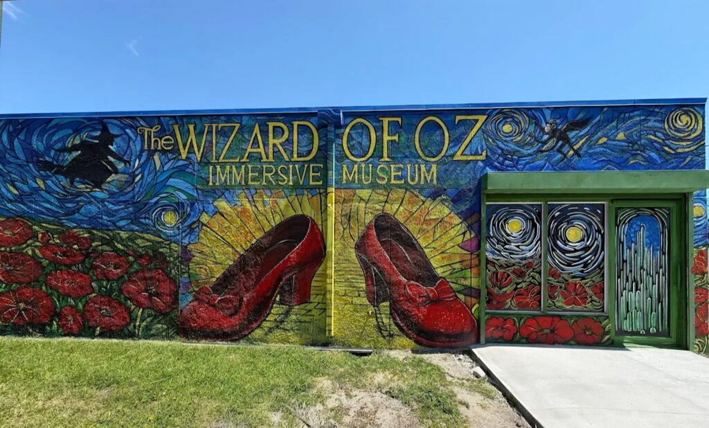 Wizard of Oz Museum Mural