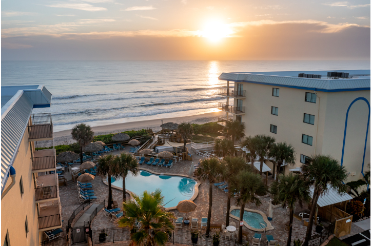 Las Olas Beach Club 1