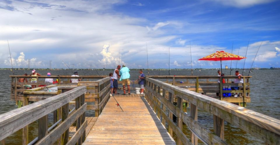 Castaways Point Park Fishing off Pier