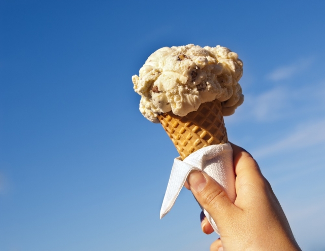 Sundaes on the Beach Ice Cream Cone