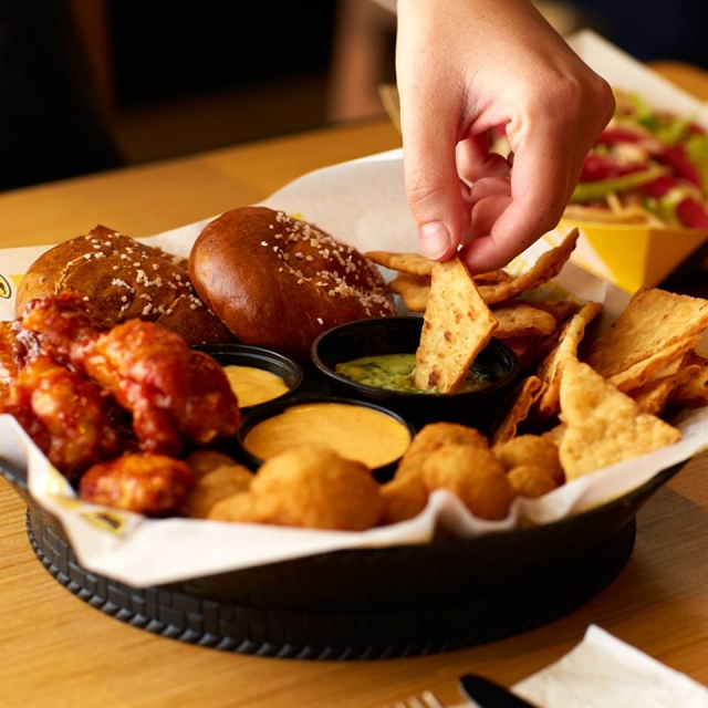 Buffalo Wild Wings Viera Appetizer Platter