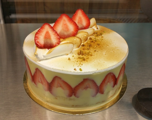 Jacqueline's Bakery and Café Strawberry Cake