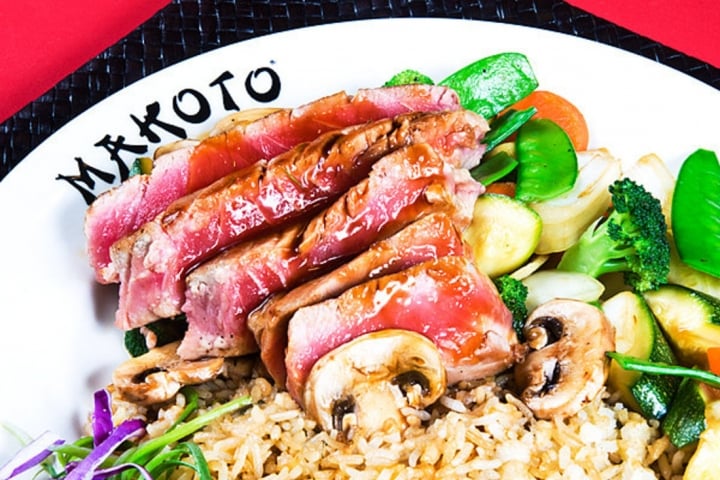 Makoto's Japanese Steakhouse Seared Tuna