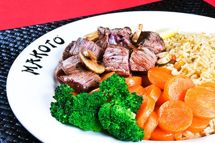 Makoto's Japanese Steakhouse Steak