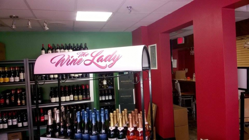 The Wine Lady Interior