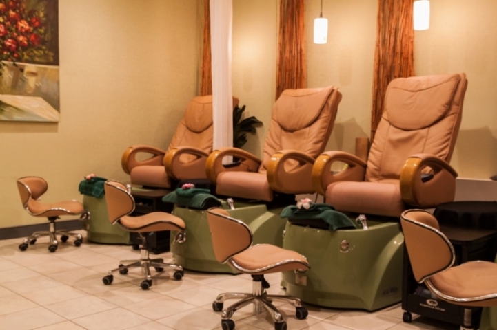 Imperial Spa & Salon Pedicure Chairs