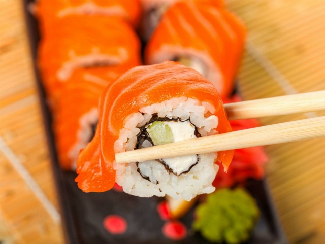 Red Ginger Maki Roll