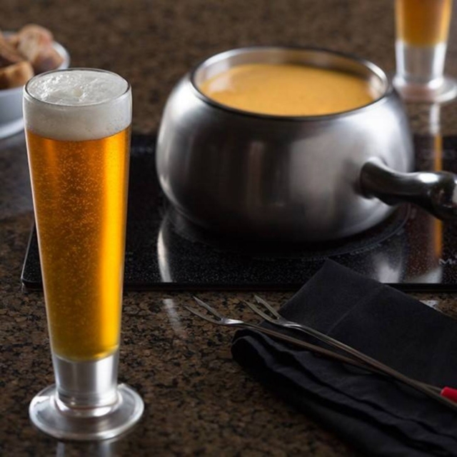 The Melting Pot Fondue and Beer