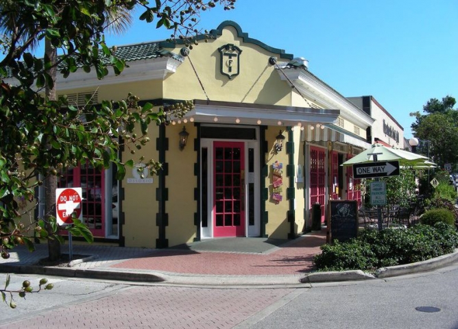 Ossorio Bakery & Cafe Exterior