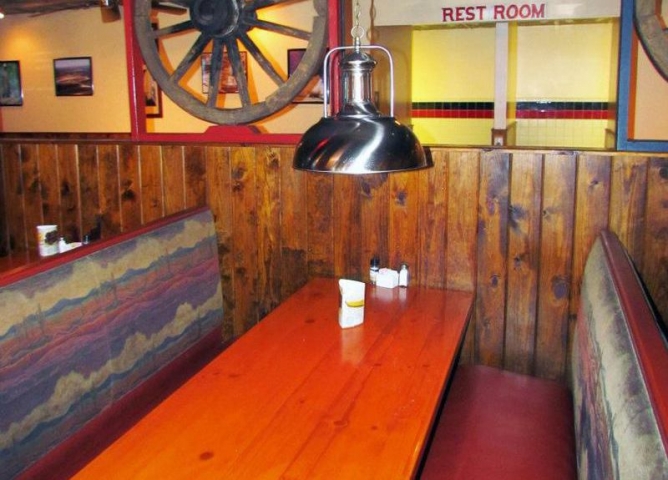 Durango Steakhouse Booth Seating