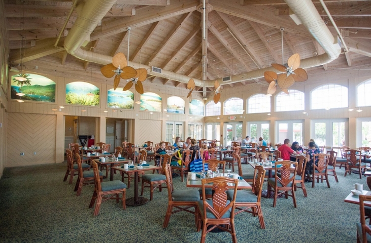 Flamingo's Dining Area