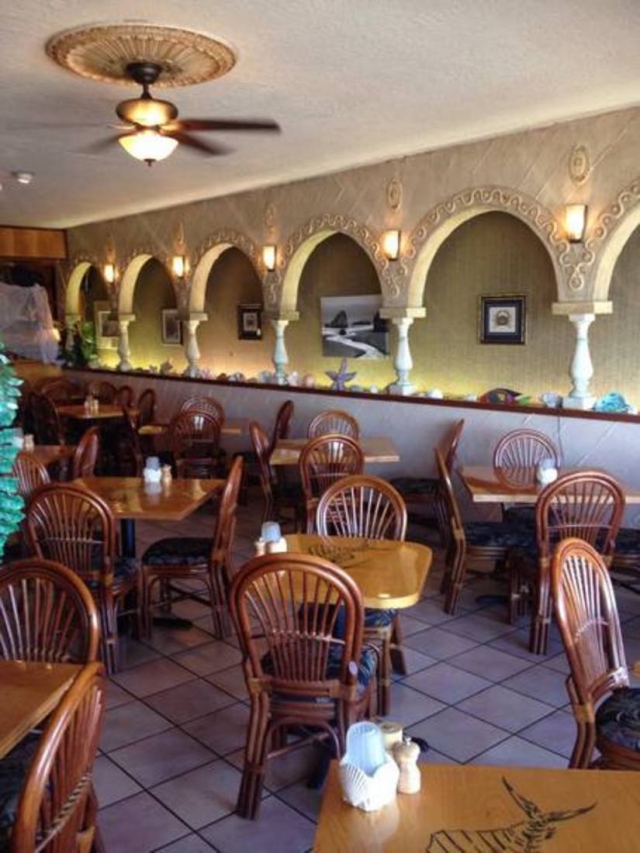 Island Fish Grill Interior