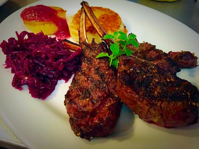 Cafe Coconut Cove Lamb Chops