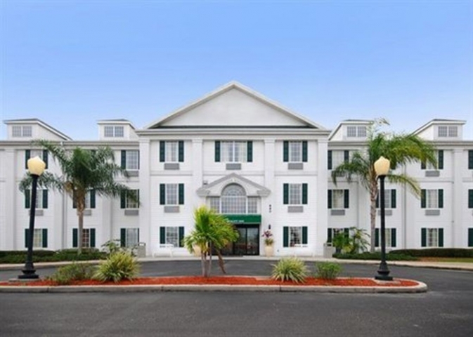 Quality Inn Palm Bay Exterior