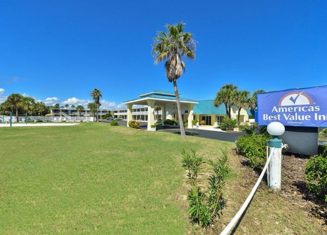 Americas Best Value Inn Satellite Beach Exterior