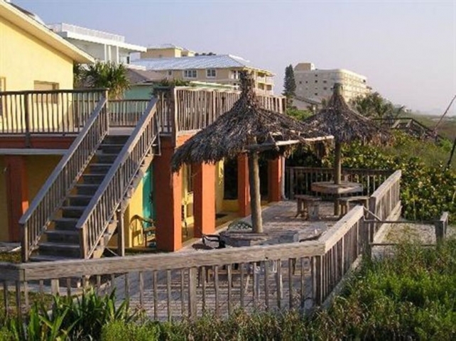 Anthony's On The Beach Exterior