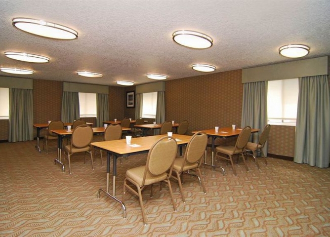 Best Western Space Shuttle Inn Meeting Room
