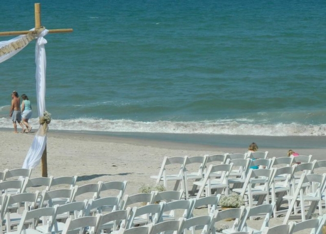 Crowne Plaza Melbourne Oceanfront Beach Front Wedding Seating