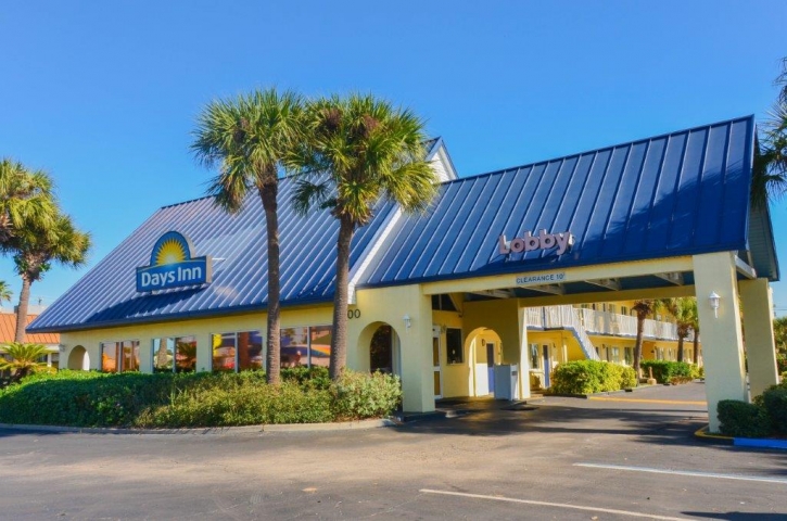 Days Inn Cocoa Beach Exterior