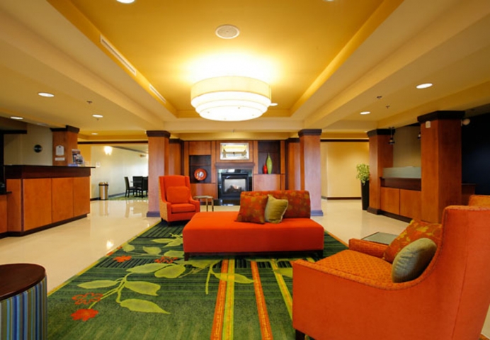 Fairfield Inn & Suites Reception Area