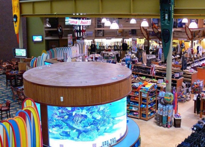 Four Points by Sheraton Cocoa Beach Shop Interior with Aquarium View