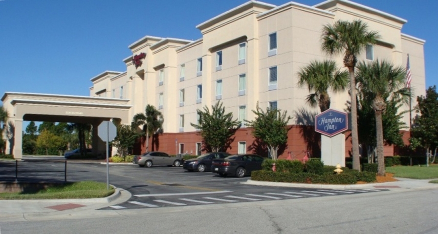 Hampton Inn I-95/Kennedy Space Center Exterior