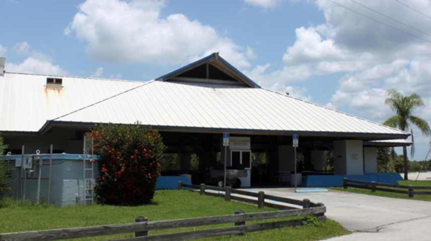 Kiwanis Island Park Building