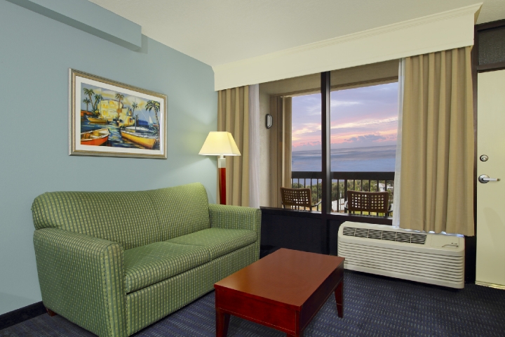 Hampton Inn Cocoa Beach/Cape Canaveral Room 2