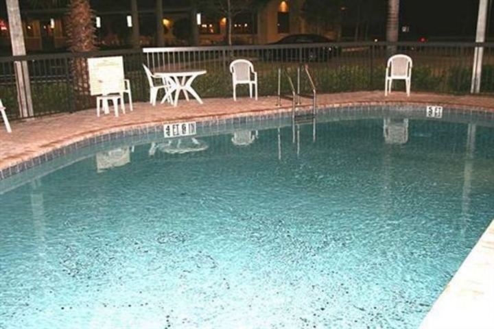 Hampton Inn Melbourne-Viera Pool