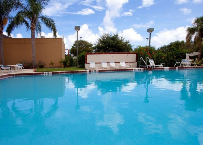 Holiday Inn Melbourne-Viera Conference Center Pool