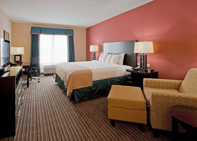 Holiday Inn Titusville/Kennedy Space Center Room 1