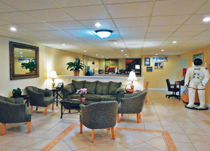 La Quinta Lobby