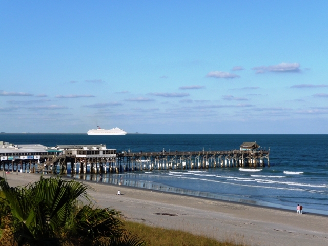 Las Olas Pier
