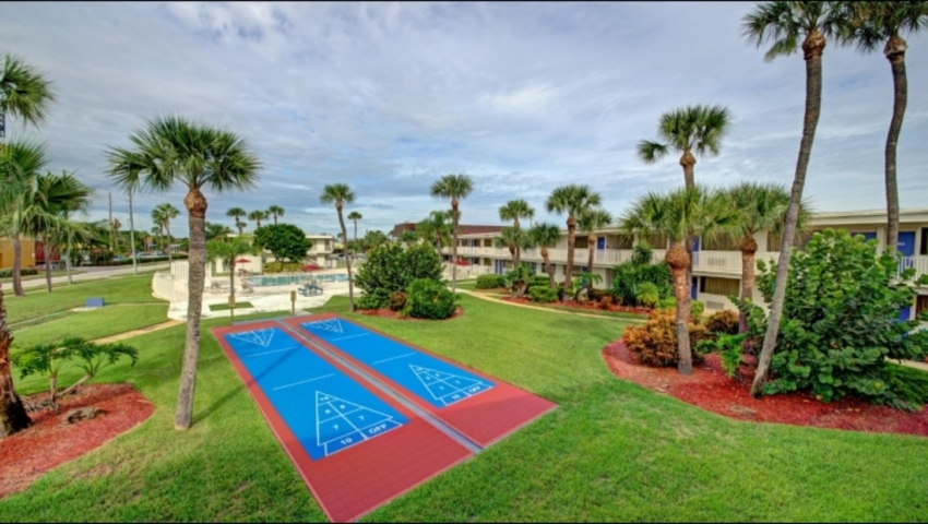 Motel 6 Shuffle Board