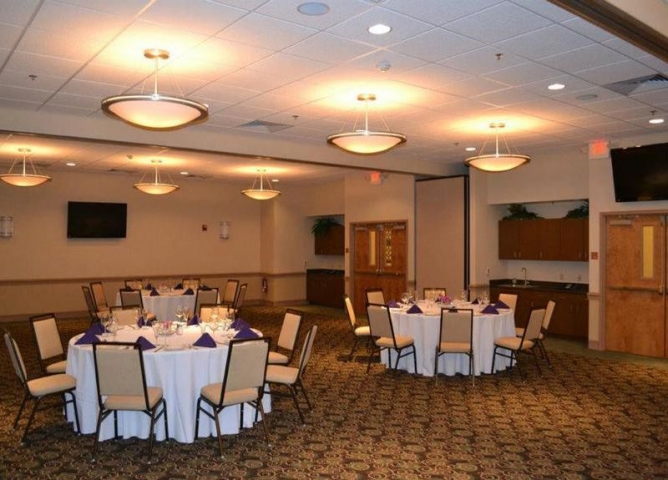 Ocean Landings Dining Room