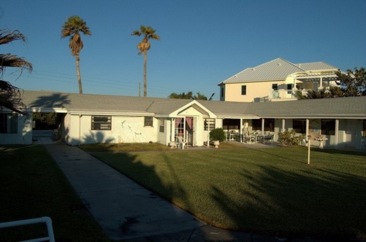 Ocean Pines Motel Exterior