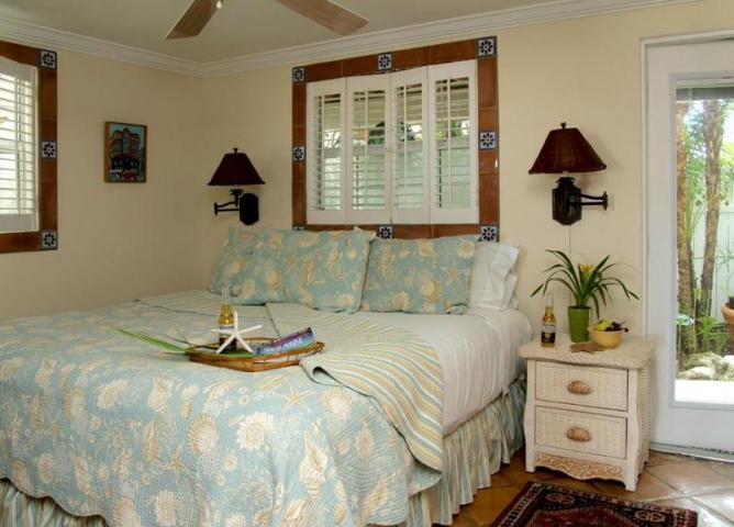 Oceanfront Cottages Room 1