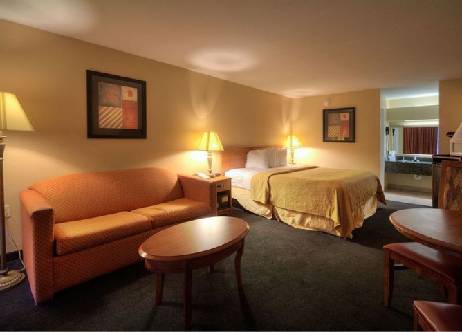 Quality Inn Kennedy Space Center Room 1