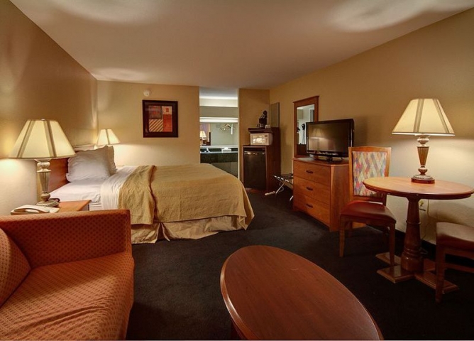 Quality Inn Kennedy Space Center Room 2