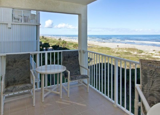 Sandcastles Balcony