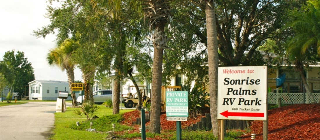 Sonrise Palms RV Park Entrance