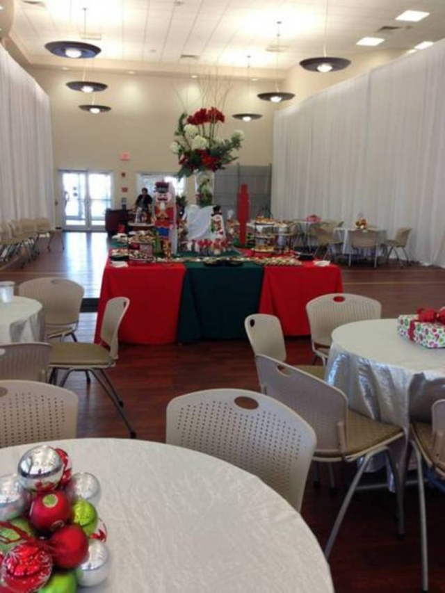 Florida Institute of Technology Holiday Party Setup