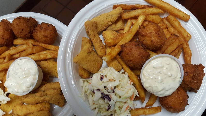 Old Fish House Bar & Grill Fried Platter