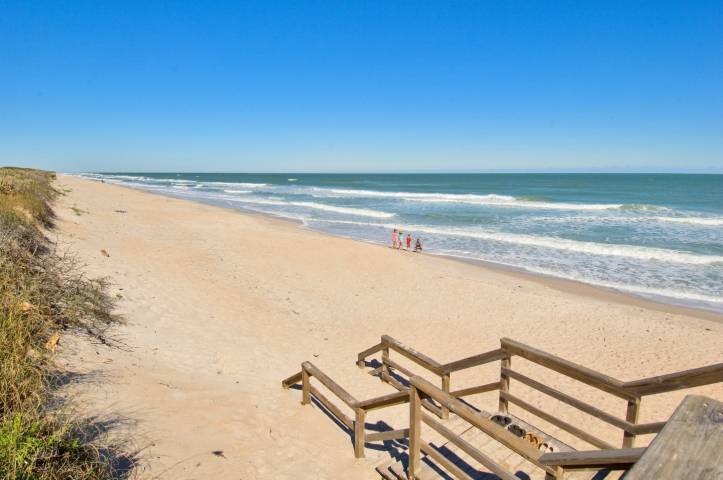 Beach entrance to Playalinda Beach at the Canaveral National Seashore