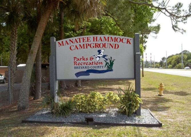 Manatee Hammock Park Outdoor Sign