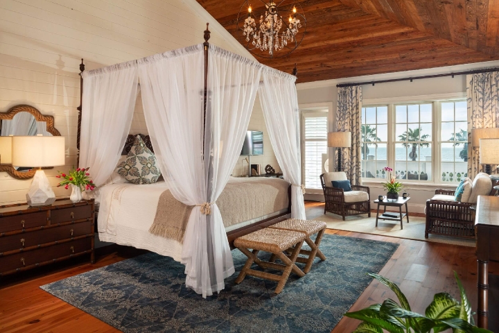 Port D'Hiver Bed & Breakfast Room 4