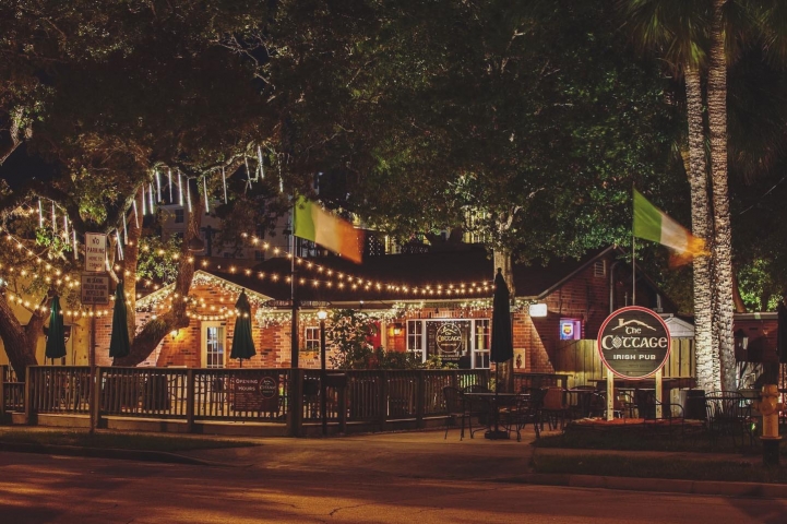 The Cottage Irish Pub Exterior