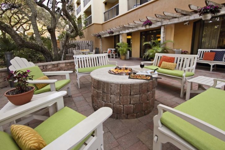 Courtyard by Marriott Cocoa Beach Fire Pit