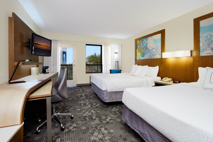 Courtyard by Marriott Cocoa Beach Room 2